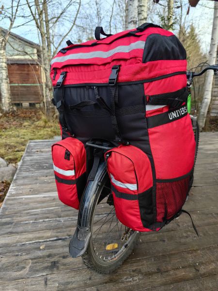 Велорюкзак "Universal Velo-95", черно-красный, 95л, крепление на багажник, изображение 5