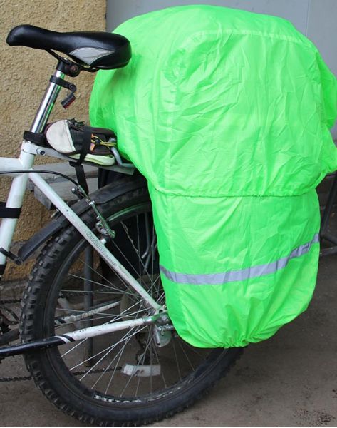 Велорюкзак "Universal Velo-95", черно-красный, 95л, крепление на багажник, изображение 4